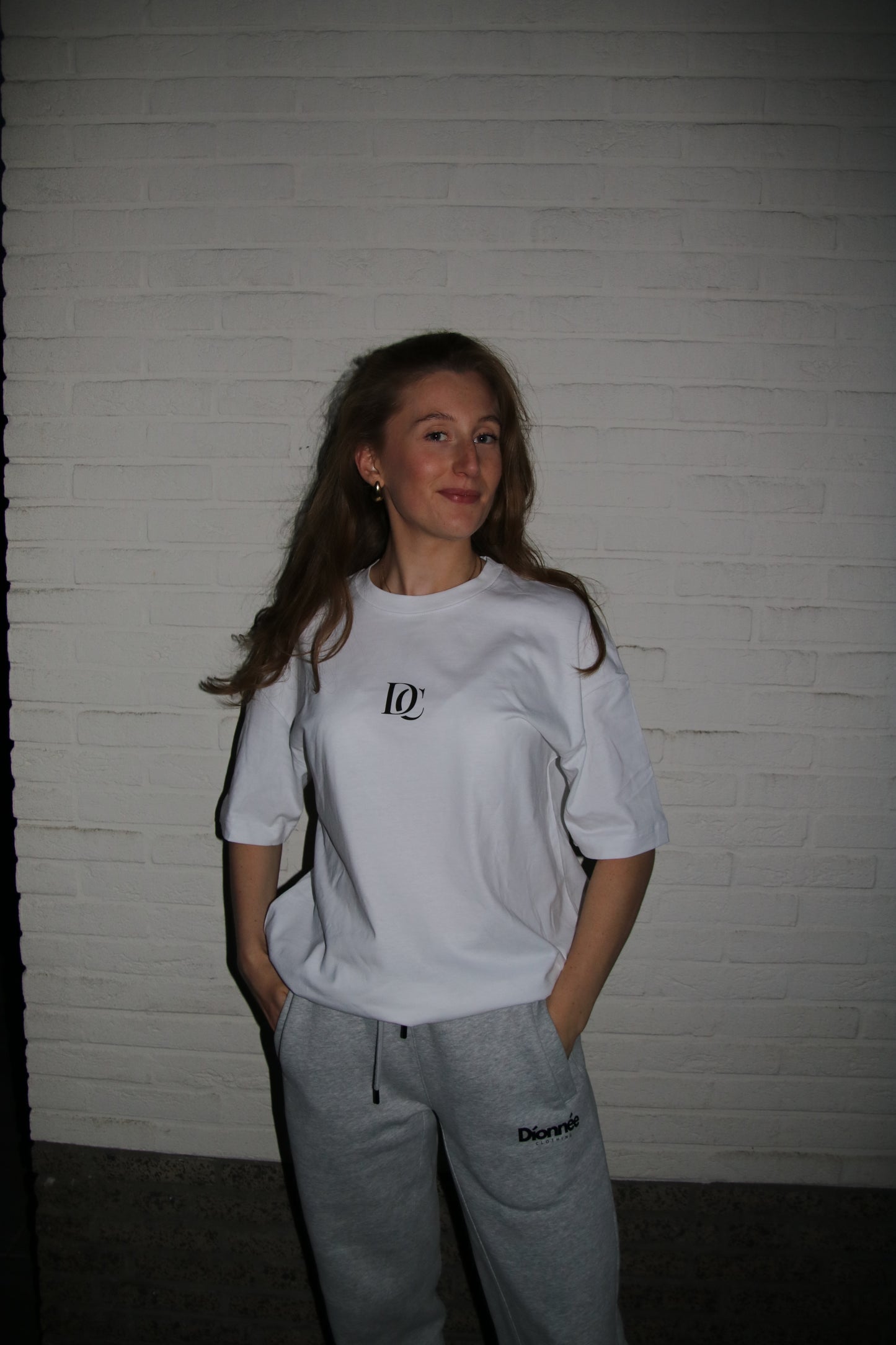 PRE ORDER Classic tee white